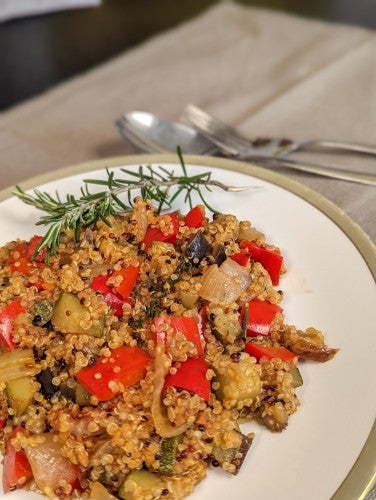 RATATOUILLE – GERÜHRTES ALLERLEI MIT QUINOA