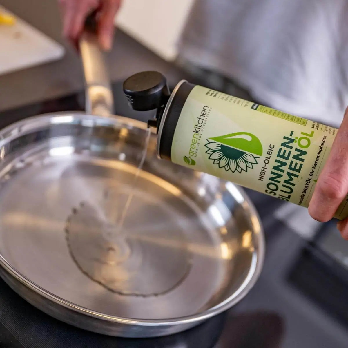 GreenKitchen Sonnenblumenöl - Das spezielle High-oleic BRATÖL für Keramikpfannen