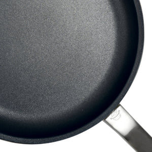 GreenKitchen Set "TiKenko-Pan 28cm mit Oriki Messer Chef und Sonnenblumenöl"